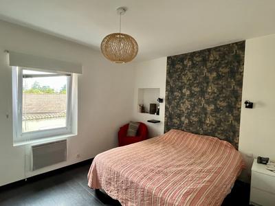 Appartement - 93 m² - 4 pièces