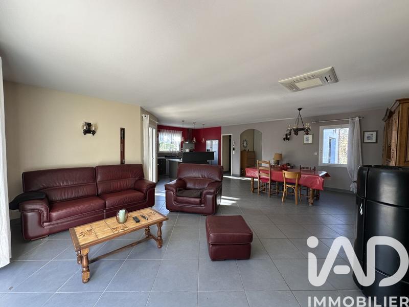 Maison - 111 m² - 5 pièces