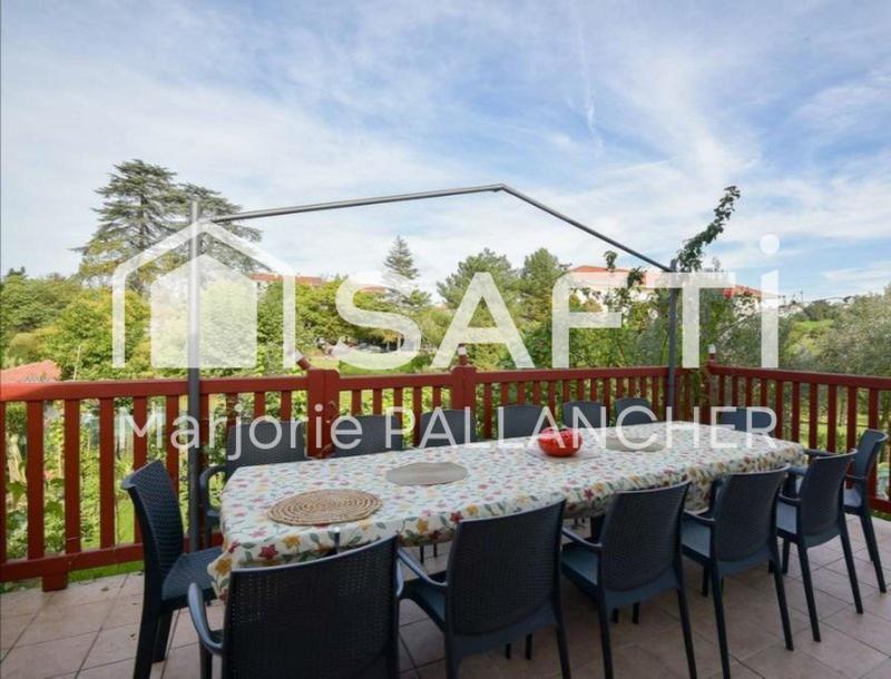 Villa - 160 m² - 7 pièces