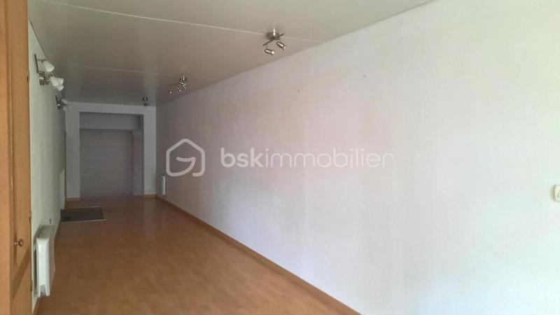 Immeuble - 96 m² - 7 pièces