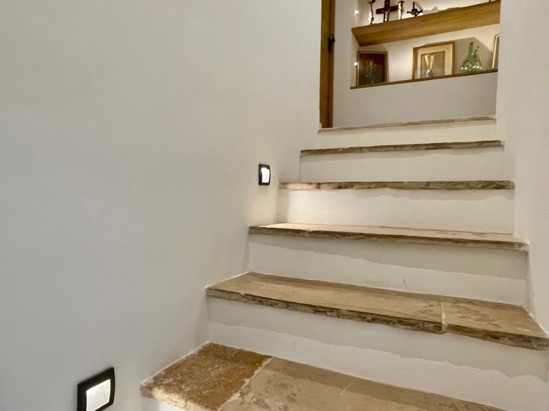 Maison - 240 m² - 7 pièces