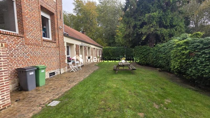 Propriété - 285 m² - 7 pièces