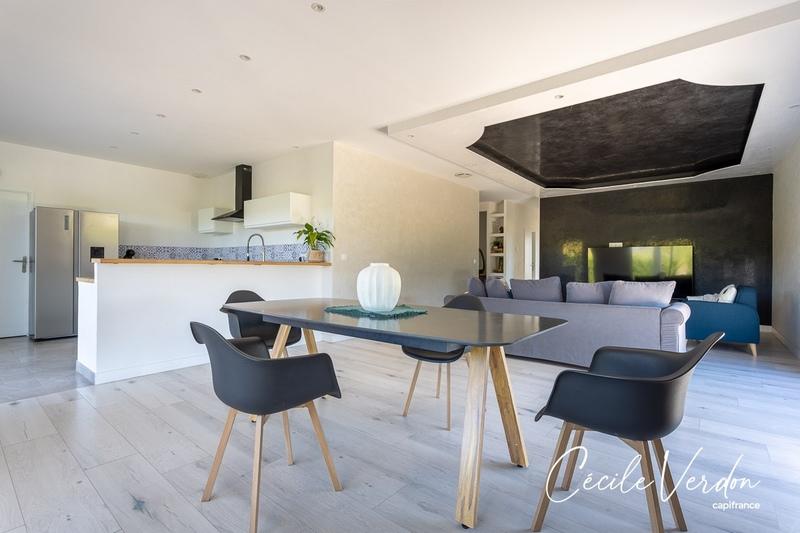 Maison - 142 m² - 6 pièces