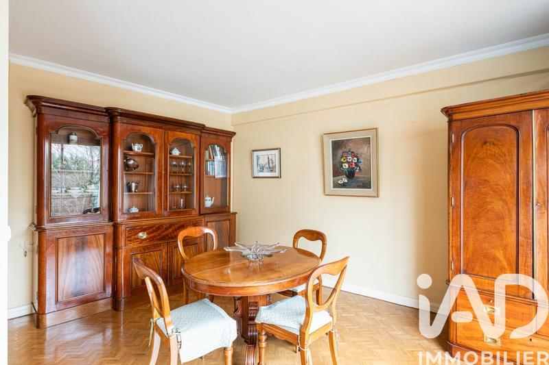 Appartement - 90 m² - 4 pièces