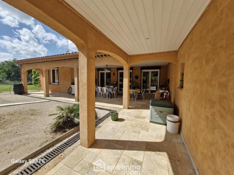 Villa - 132 m² - 6 pièces