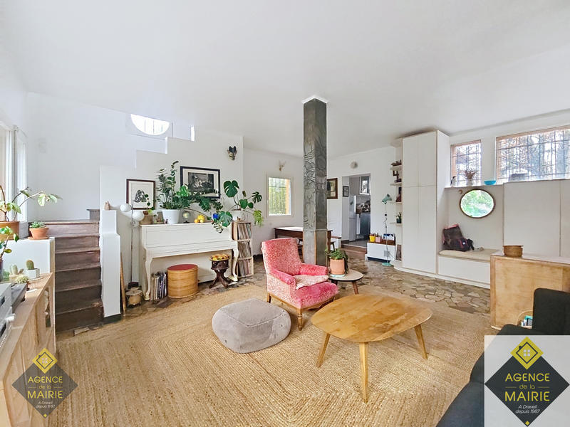 Maison - 96 m² - 4 pièces