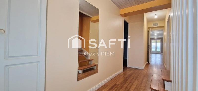 Maison - 210 m² - 6 pièces