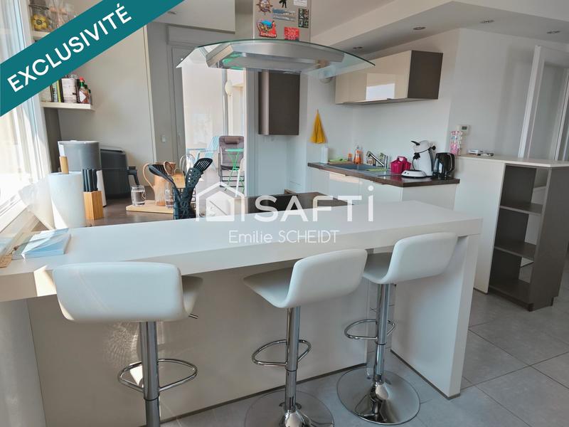 Appartement - 104 m² - 5 pièces