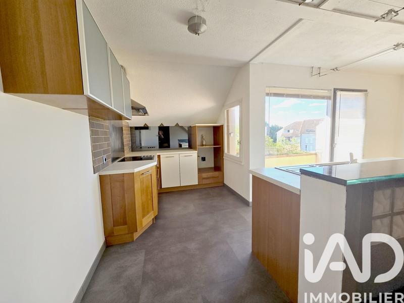 Appartement - 96 m² - 5 pièces