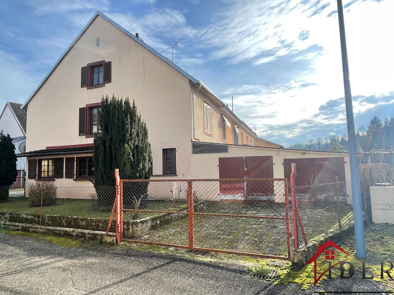 Maison - 107 m² - 7 pièces