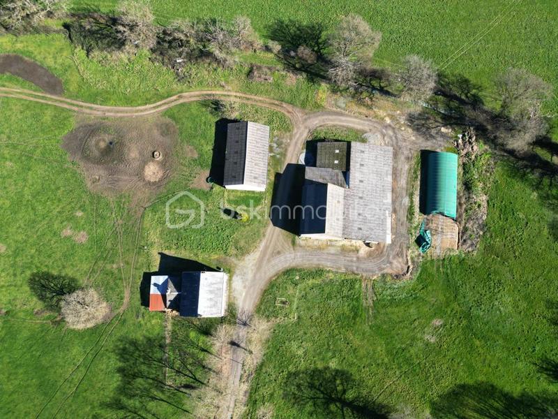 Maison de campagne - 201 m² - 9 pièces