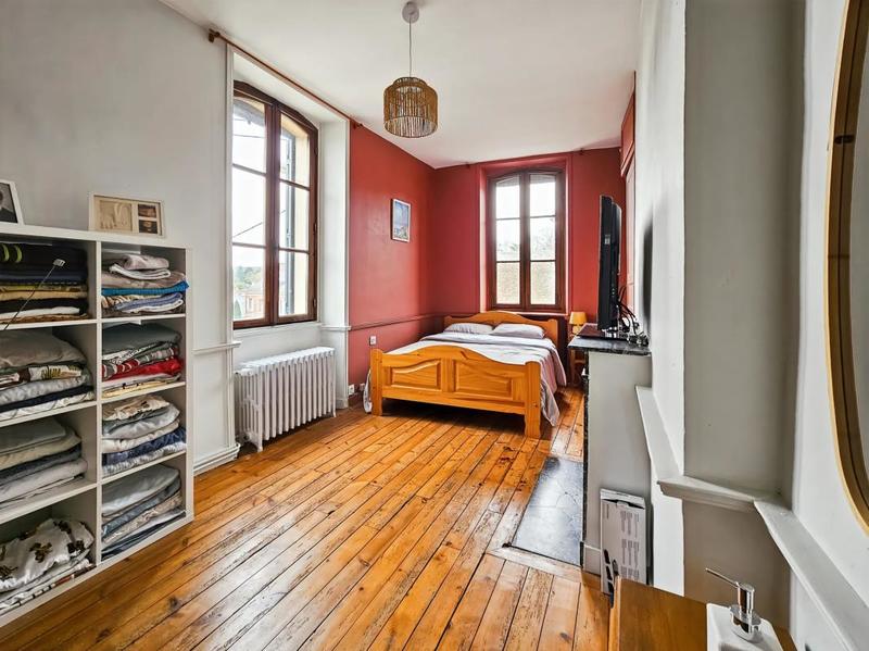 Maison ancienne - 180 m² - 6 pièces