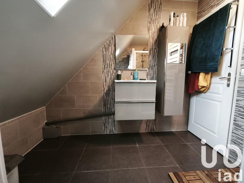 Maison - 101 m² - 5 pièces