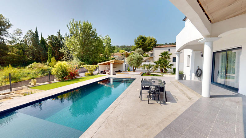 Maison - 154 m² - 6 pièces