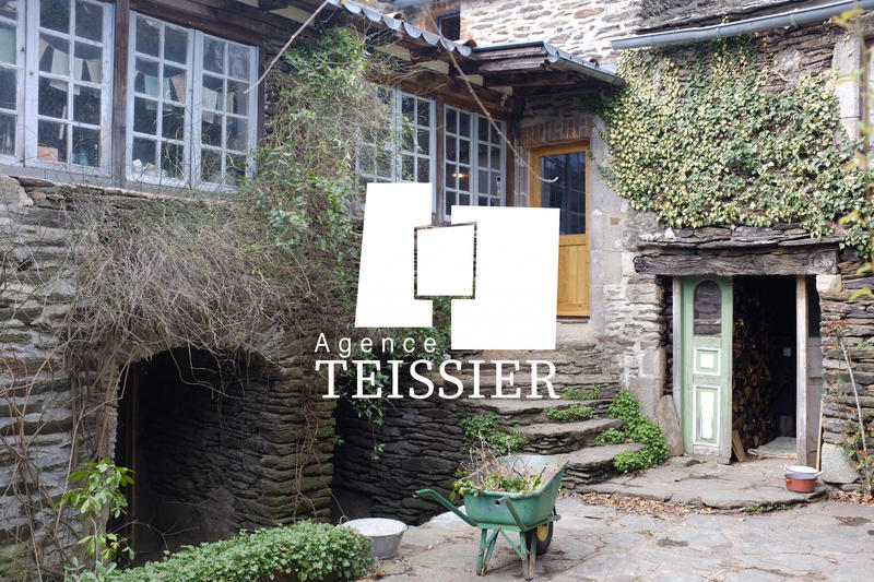 Mas - 341 m² - 20 pièces