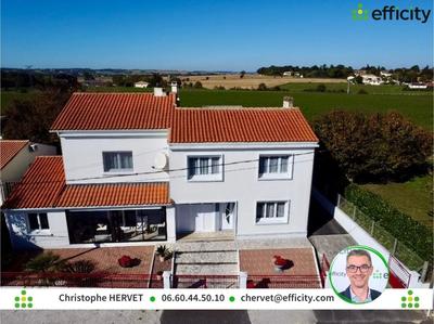 Maison - 166 m² - 7 pièces