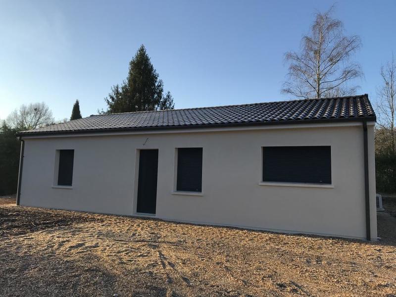 Maison - 95 m² - 4 pièces