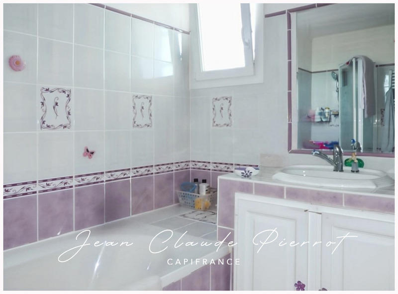 Maison - 110 m² - 4 pièces