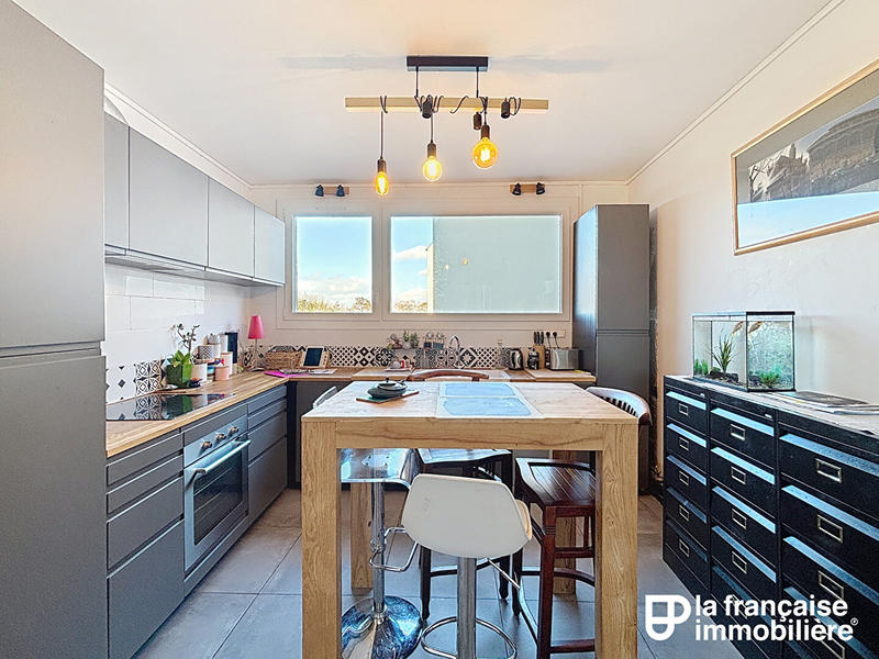 Appartement - 128 m² - 5 pièces