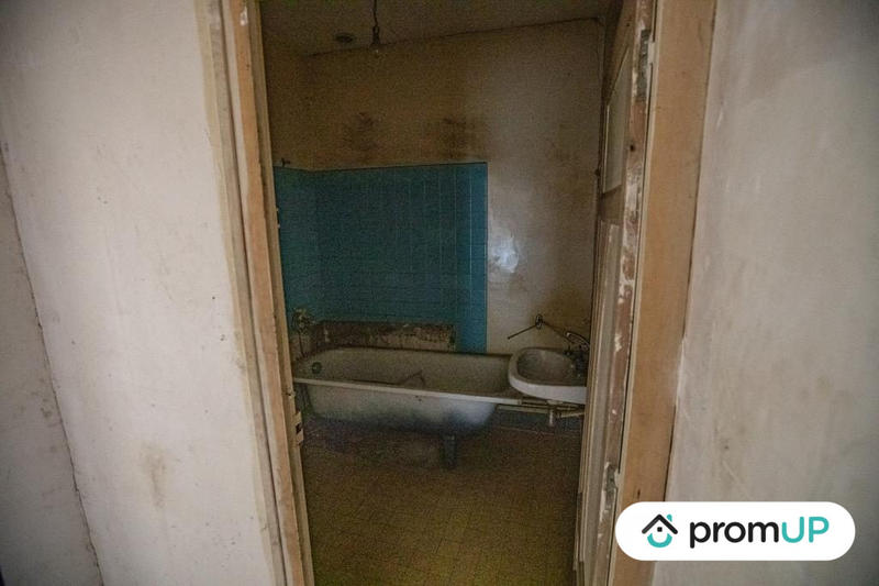 Maison - 198 m² - 11 pièces