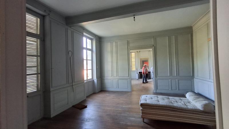 Manoir - 2 500 m² - 35 pièces