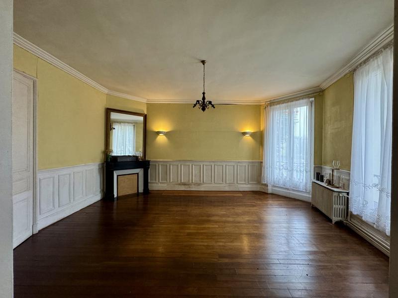 Maison - 140 m² - 4 pièces