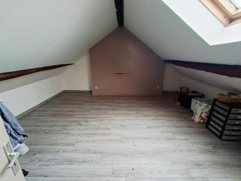 Appartement - 105 m² - 3 pièces