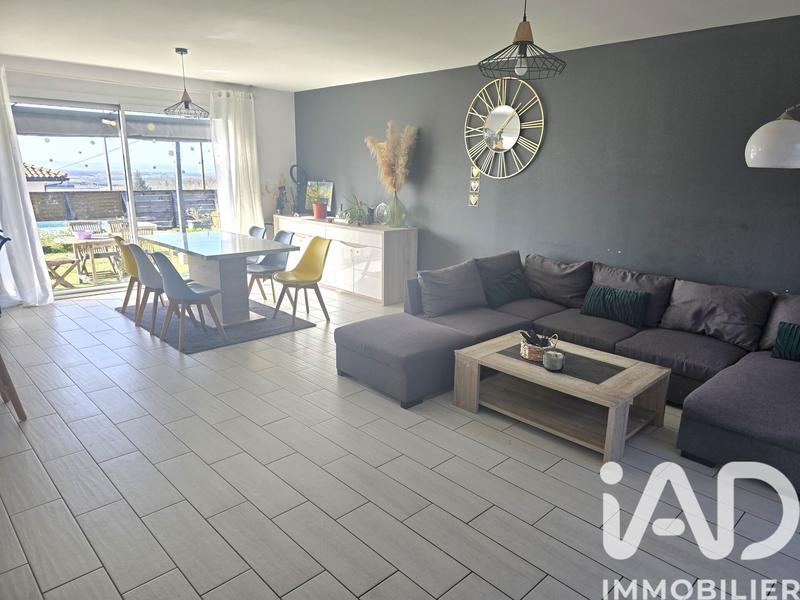 Maison - 107 m² - 5 pièces