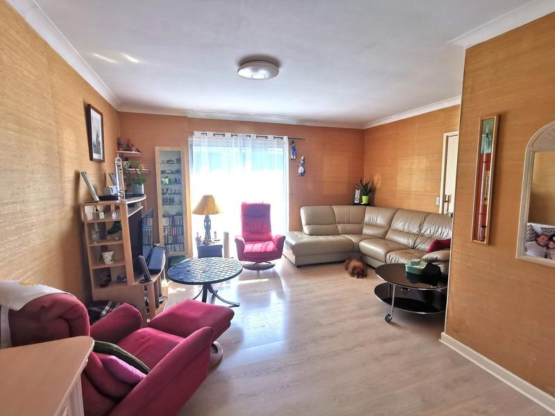 Maison - 111 m² - 6 pièces