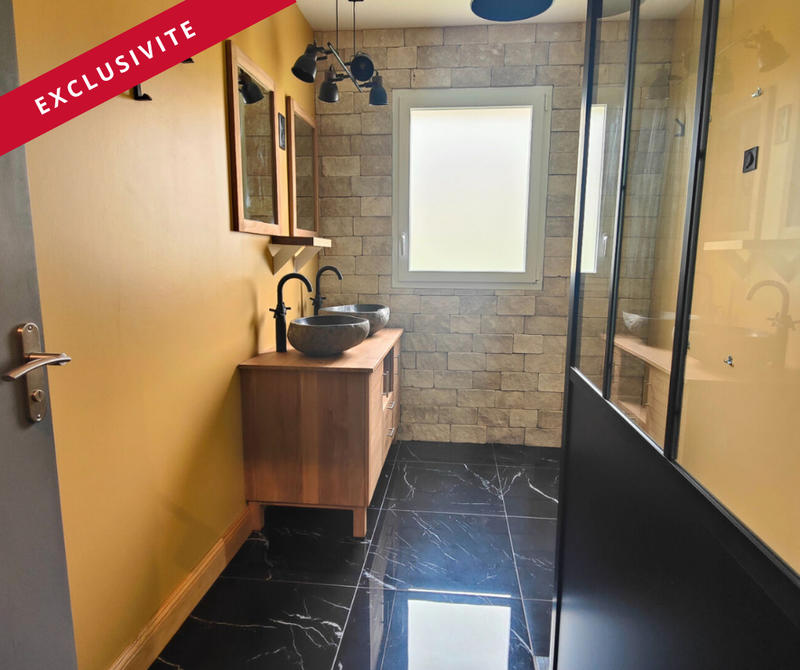 Pavillon - 104 m² - 4 pièces