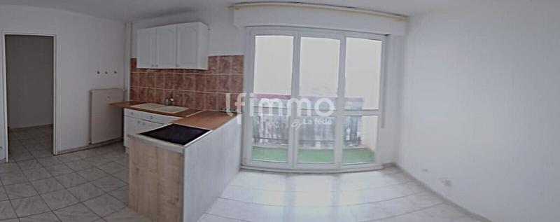 Studio - 40 m² - 2 pièces