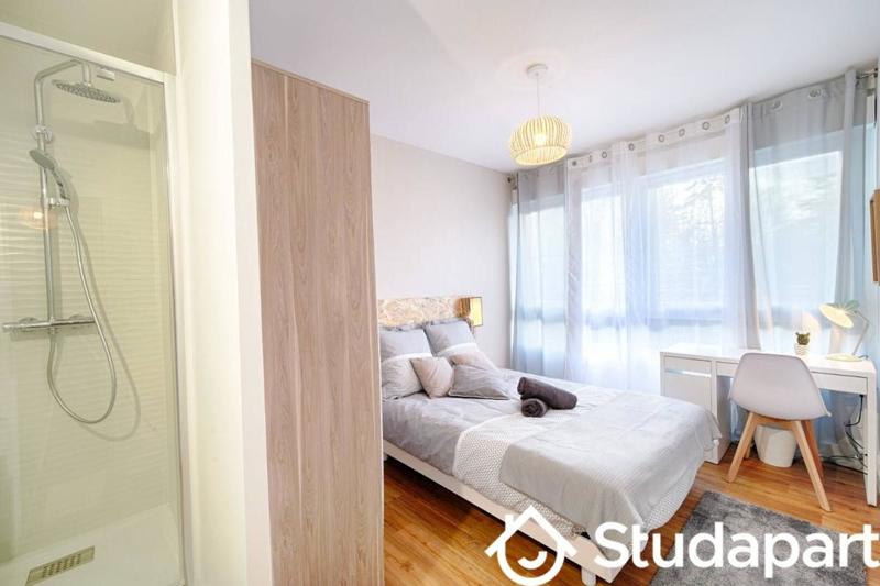 Chambre - 12 m² - 1 pièce