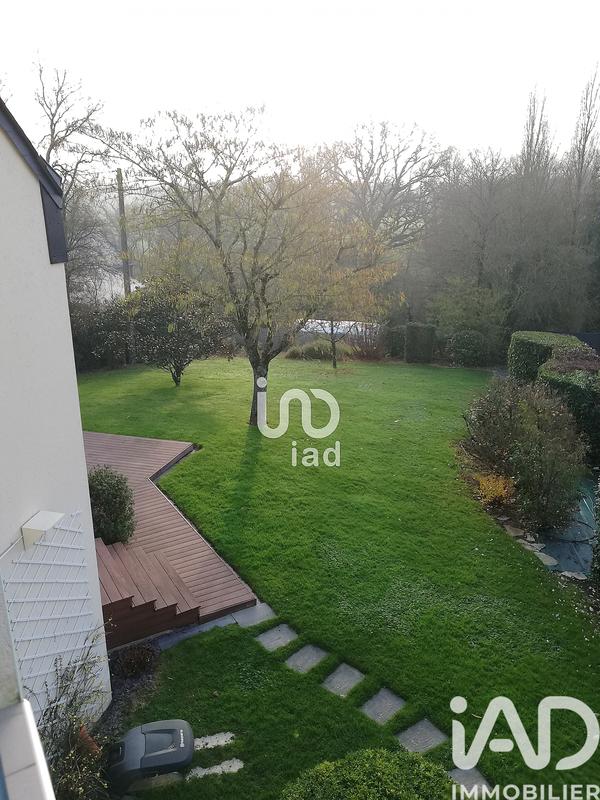 Maison - 225 m² - 8 pièces