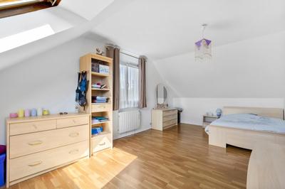 Maison - 171 m² - 7 pièces