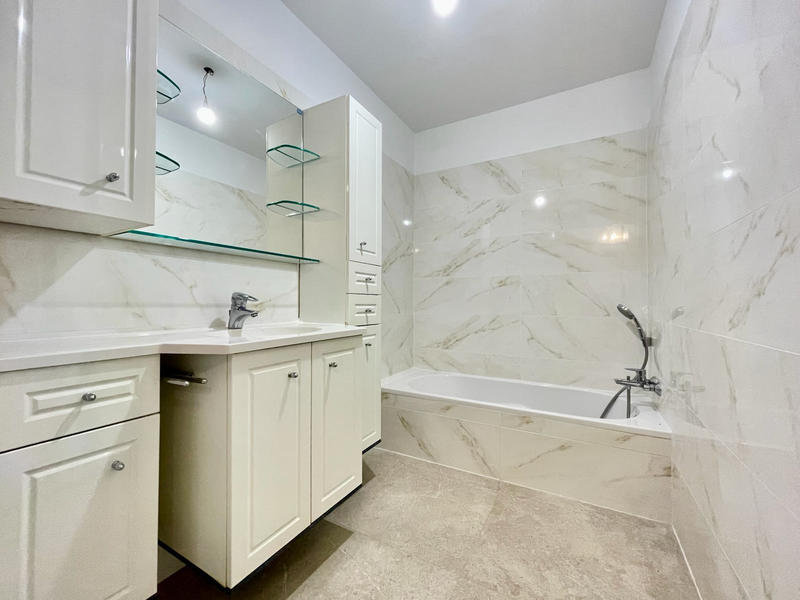 Appartement - 72 m² - 3 pièces