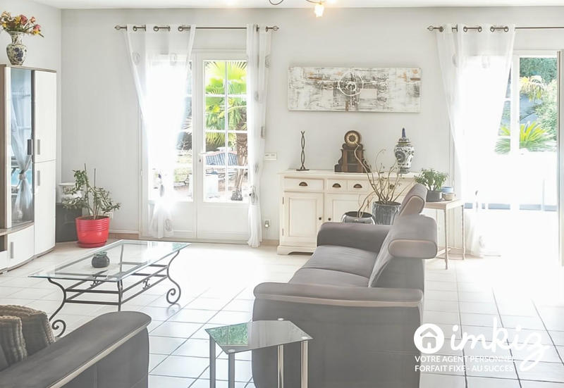 Maison - 315 m² - 10 pièces