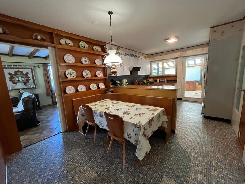 Maison - 265 m² - 10 pièces