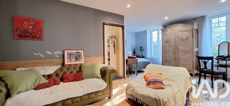 Maison de ville - 218 m² - 7 pièces