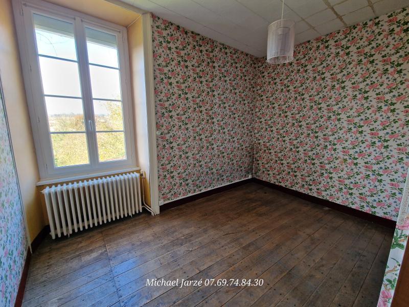 Maison - 98 m² - 5 pièces