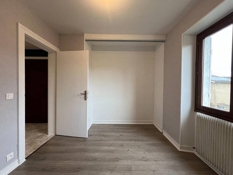 Appartement - 125 m² - 6 pièces