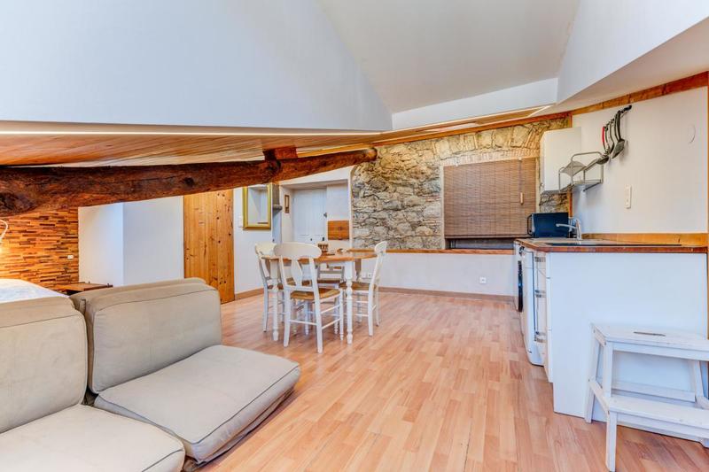 Studio - 25 m² - 1 pièce