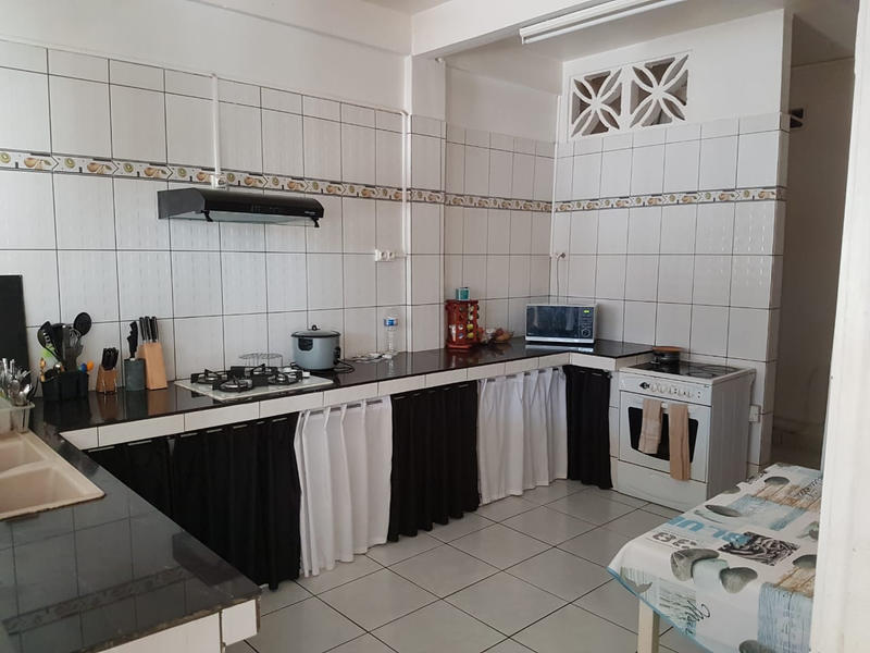 Appartement - 128 m² - 5 pièces