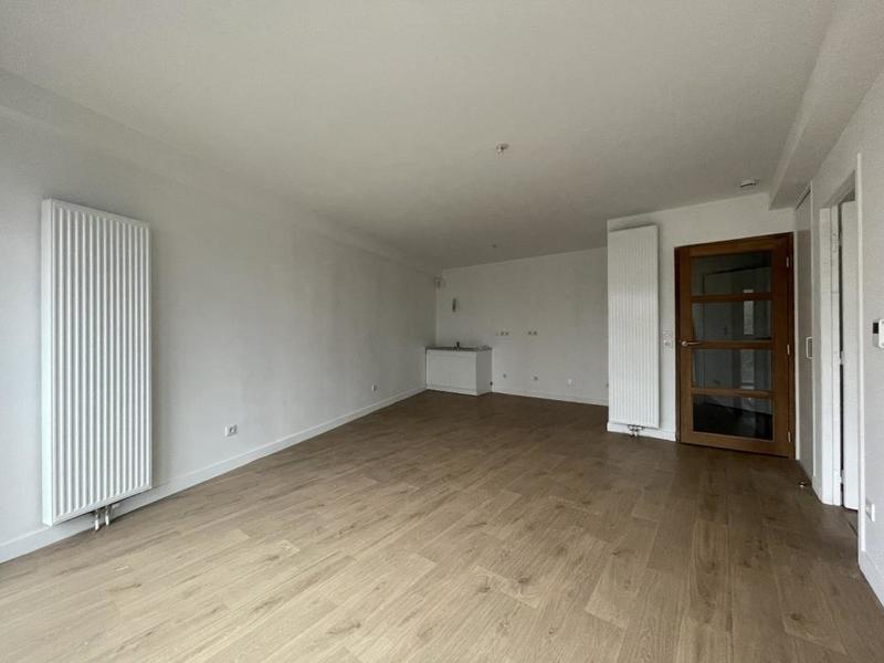 Appartement ancien - 94 m² - 4 pièces