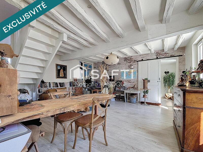 Maison - 137 m² - 5 pièces