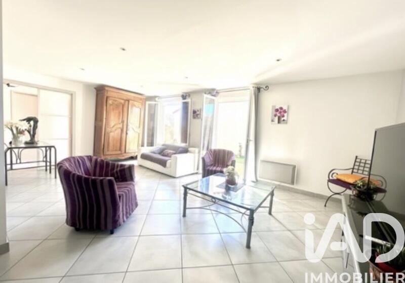 Maison - 105 m² - 5 pièces