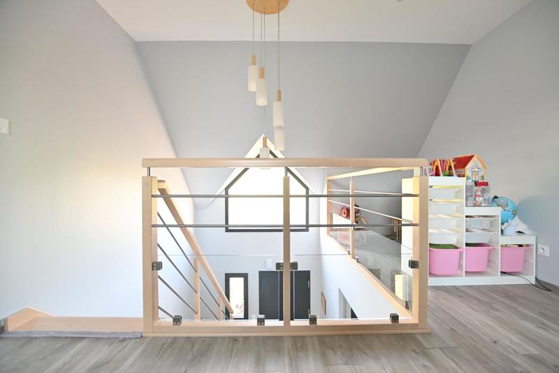 Maison - 151 m² - 6 pièces