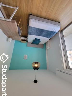 Chambre - 11 m² - 1 pièce