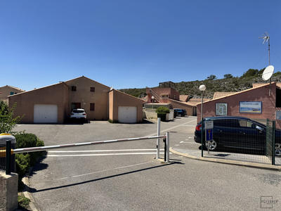 Parking / Garage - 17 m²