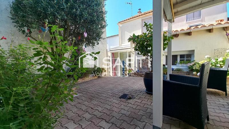 Maison - 104 m² - 6 pièces