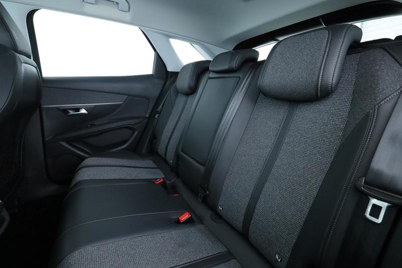 Peugeot 3008 1.5 Blue-HDi Allure 130 ch